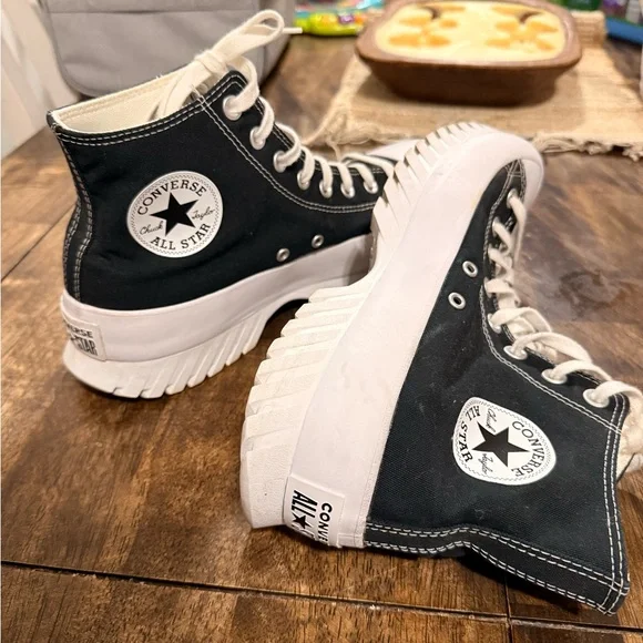 Black and White Chunky Converse Mens Size 10 Style # A00870C Excellent Condition - Picture 7 of 11